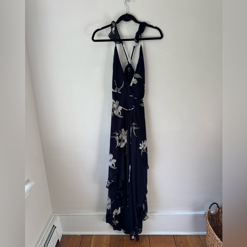 NWOT Lulu’s Floral Maxi Dress - Navy